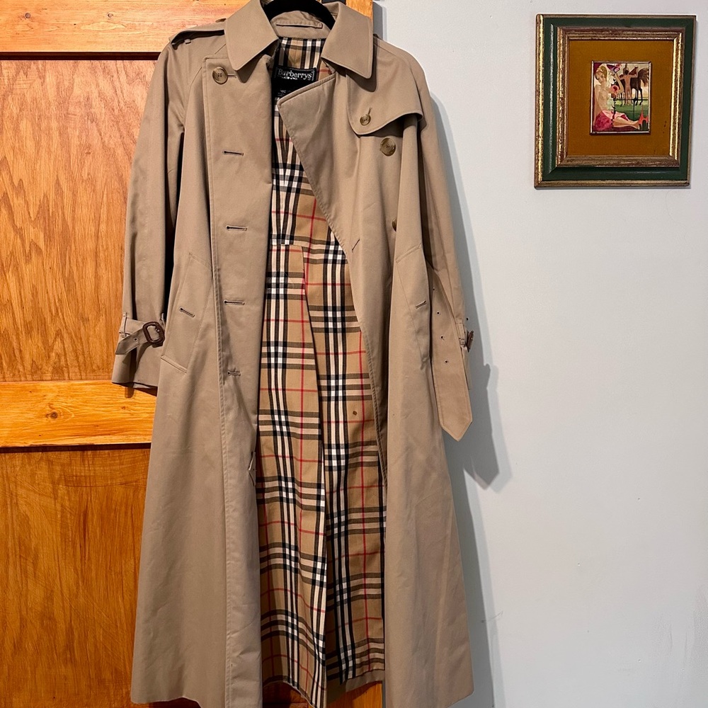 Rare Small Vintage Burberry’s Trench Coat